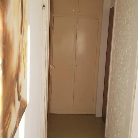 Milbertshofen Z Balkonem Appartement *